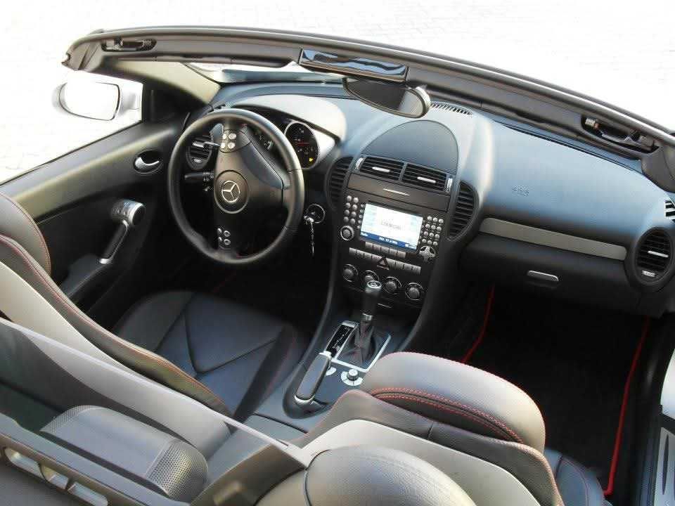 Mercedes SLK 280 AMG, único