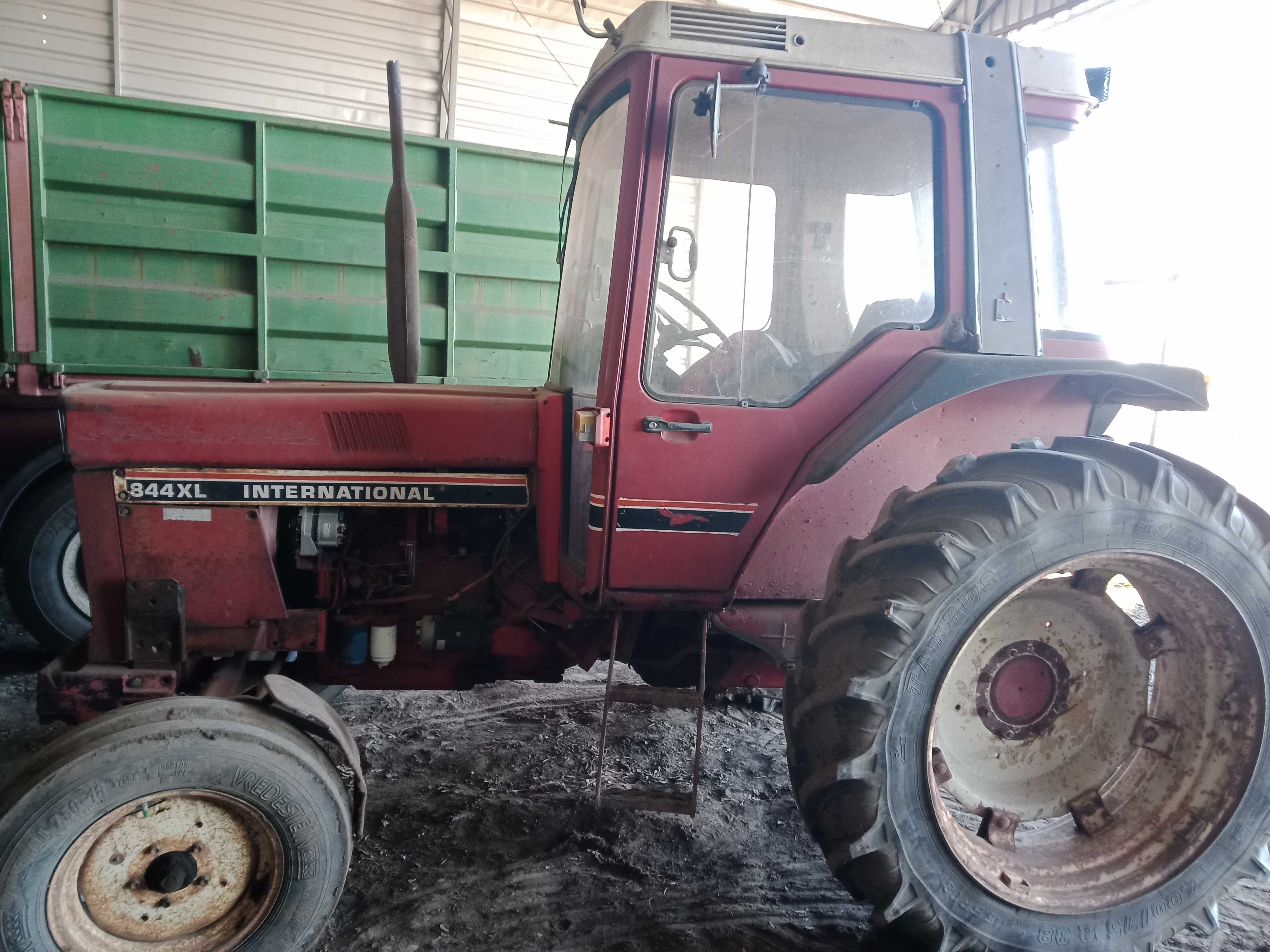 MF Massey Ferguson 255 1 właściciel oryginalny stan