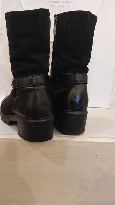 Продам женские  зимние кожаные сапоги Modern design