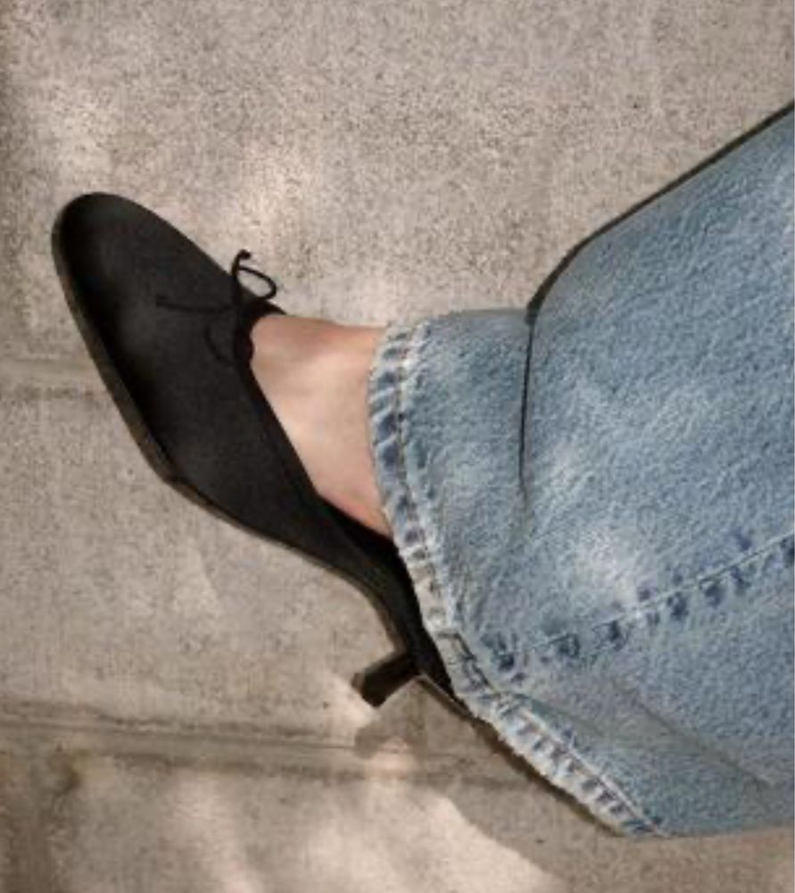 Атласні мюлі від zara на невеличкому підборі