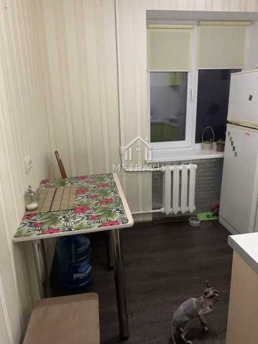 Продам 2-х комнатную  квартиру  на Спортивной 1 на 2\5 этажей 87522