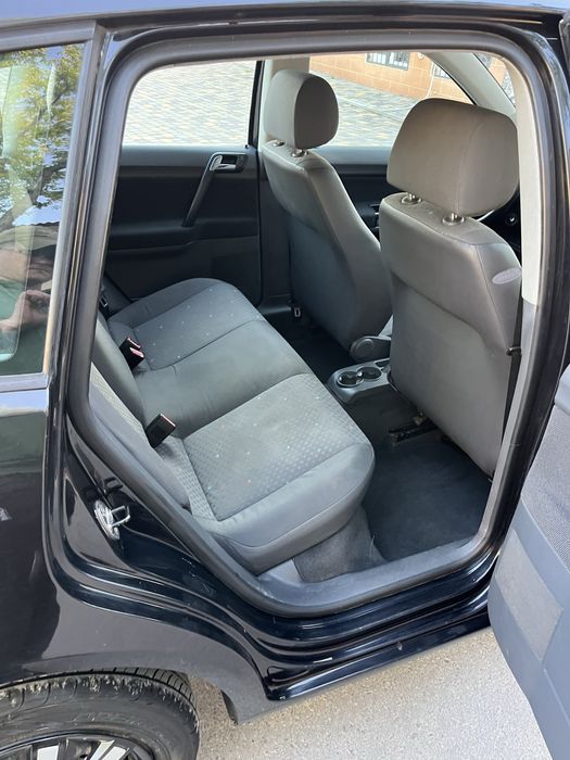 Продам Volkswagen Polo 1,2 бензин 2003 року!