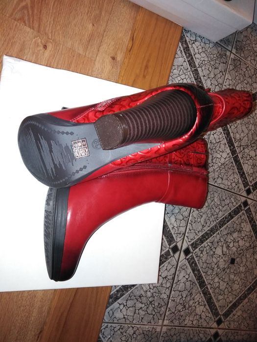 Daszyński-botki na słupku. R. 39 Nowe