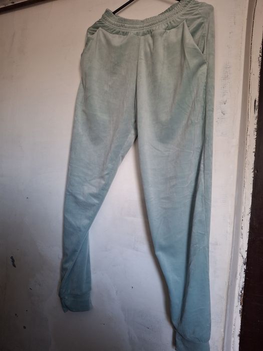 Вілюровий костюм