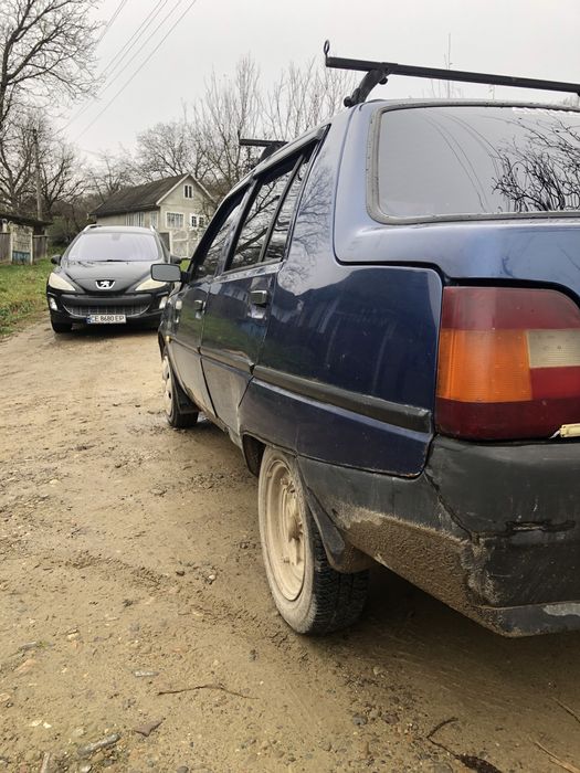 Продаеться авто,в робочему стані