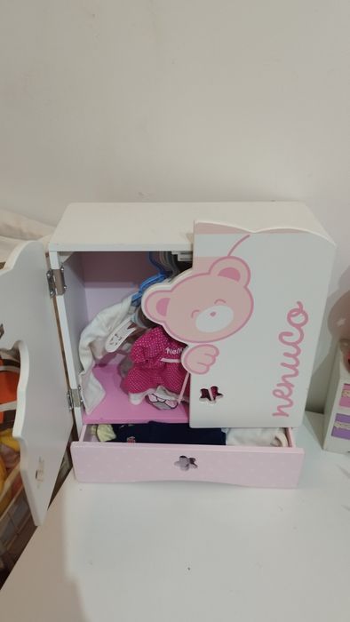 Brinquedos em madeira Nenuco