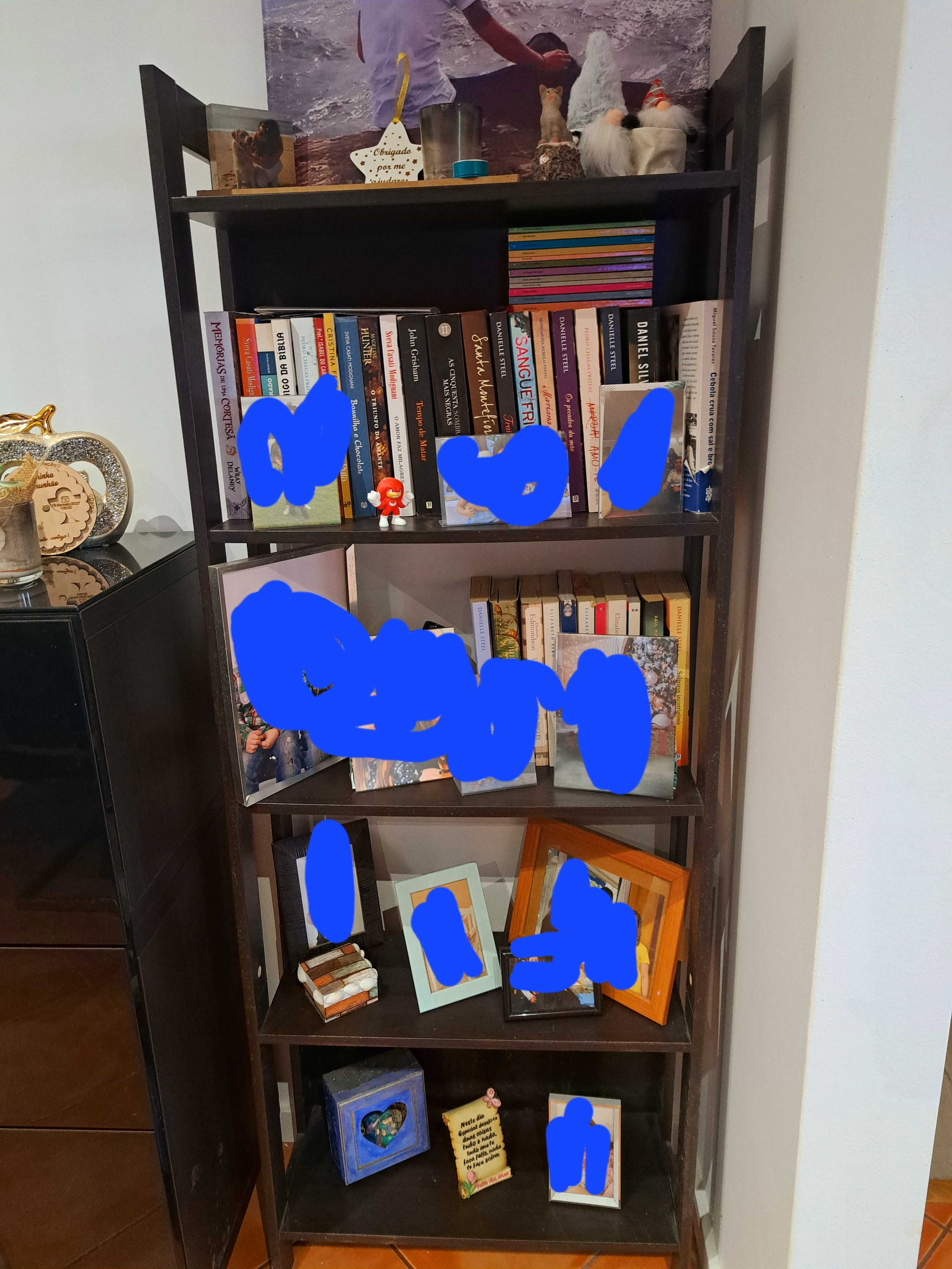Móveis da sala negociáveis