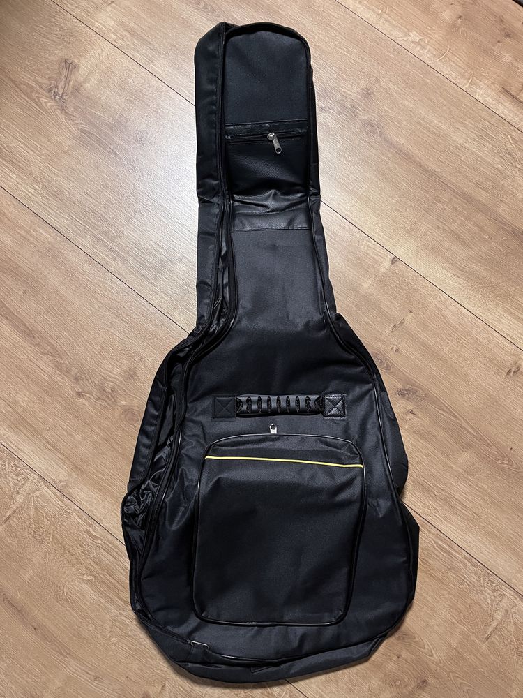 Pokrowiec na gitare akustyczna klasyczna
