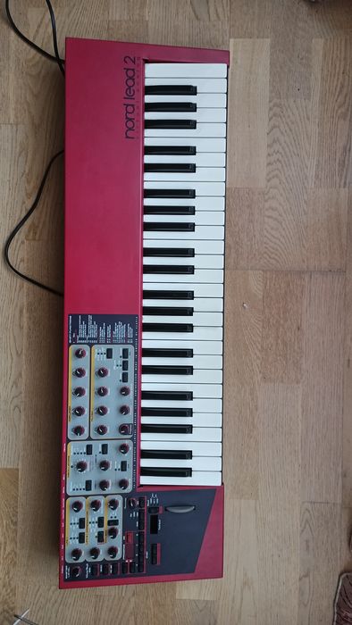 Nord lead 2 синтезатор