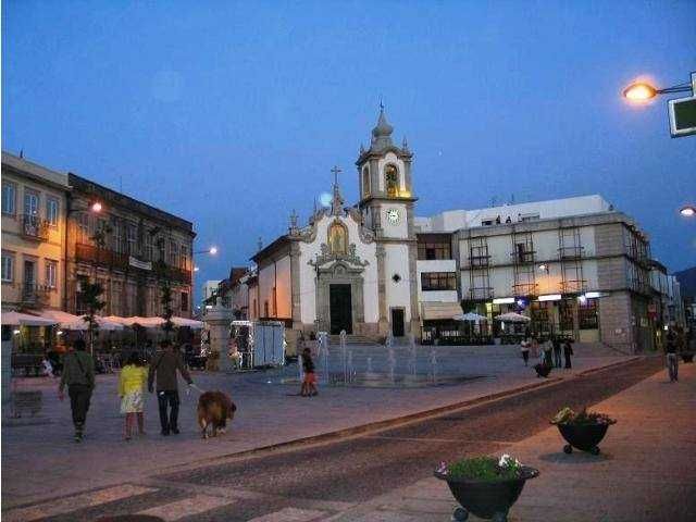 Andar moradia T2 centro Vila Praia de Ancora