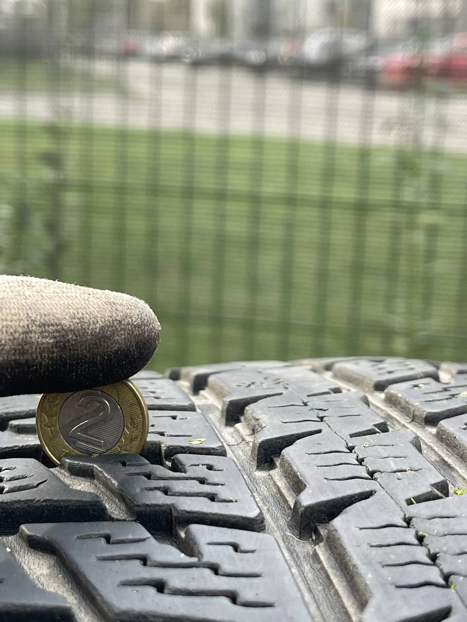 Nokian Tyres WR SUV 3 235/55 R18 99 V XL . Cena za complekt

Czy