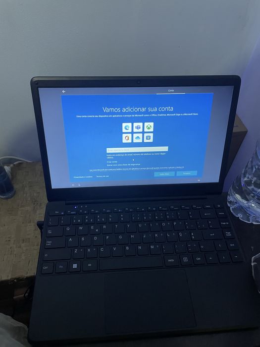 Portatil insys praticamente novo ver descricao