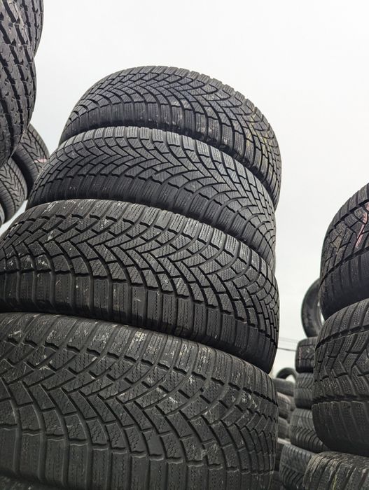 205/55R16 Bridgestone Blizzak LM005