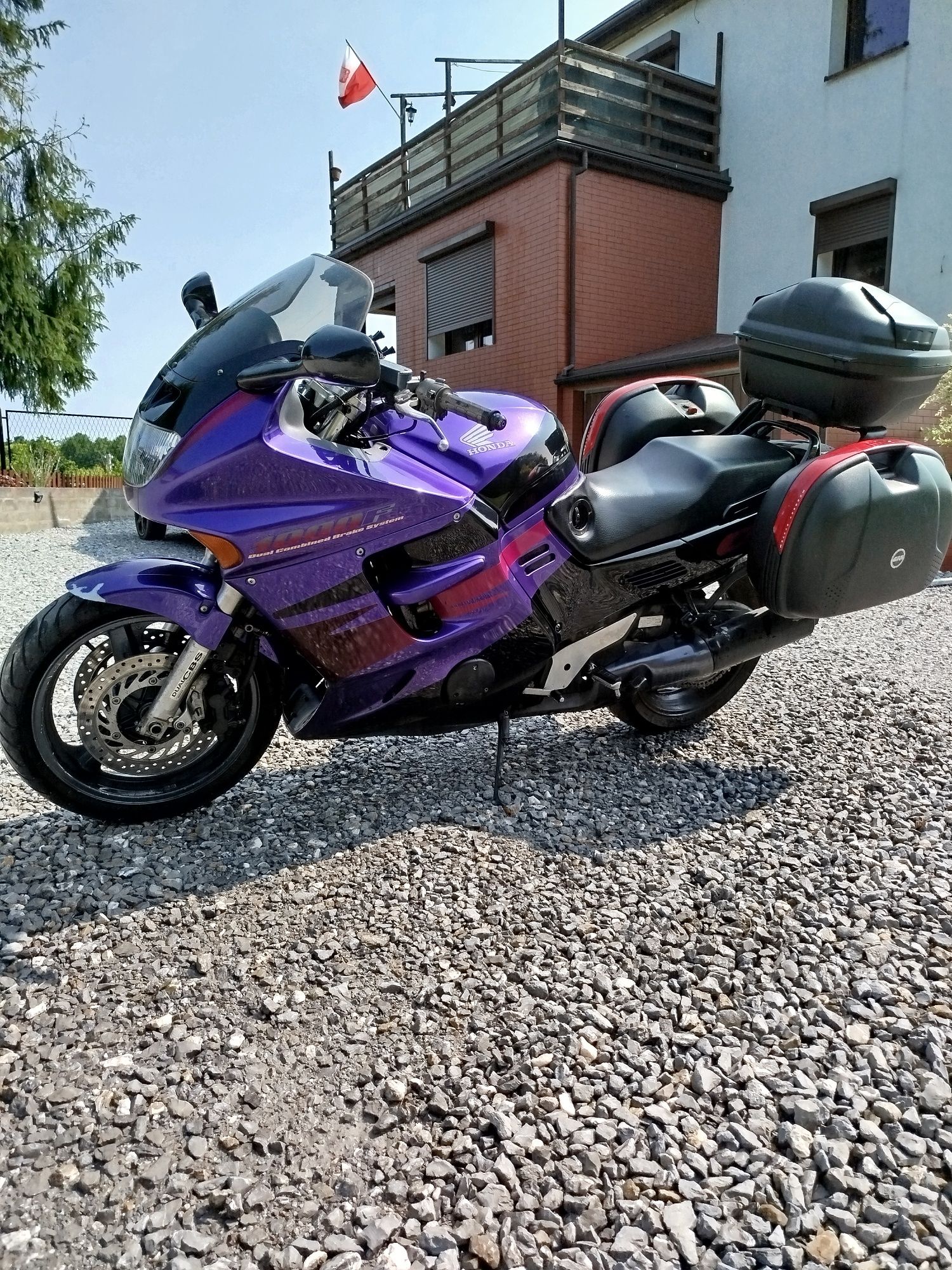 Sprzedam CBR 1000f dual SC24