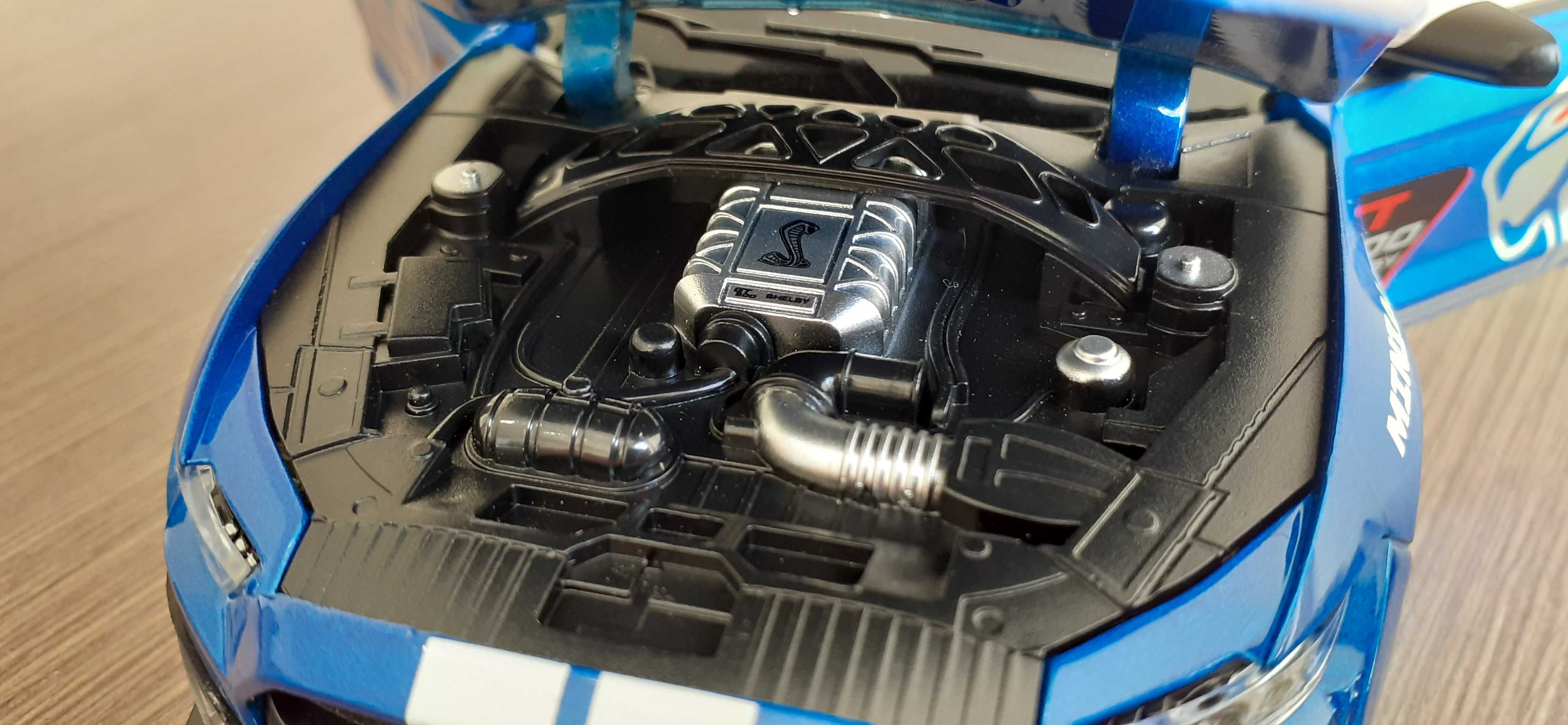 Mustang Shelby GT500 1:24, napęd, światła, dźwięk