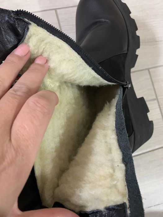 Зимові жіночі чоботи