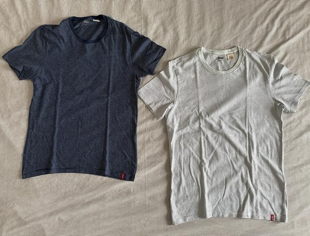 2 T-Shirts Levi's - tamanho S