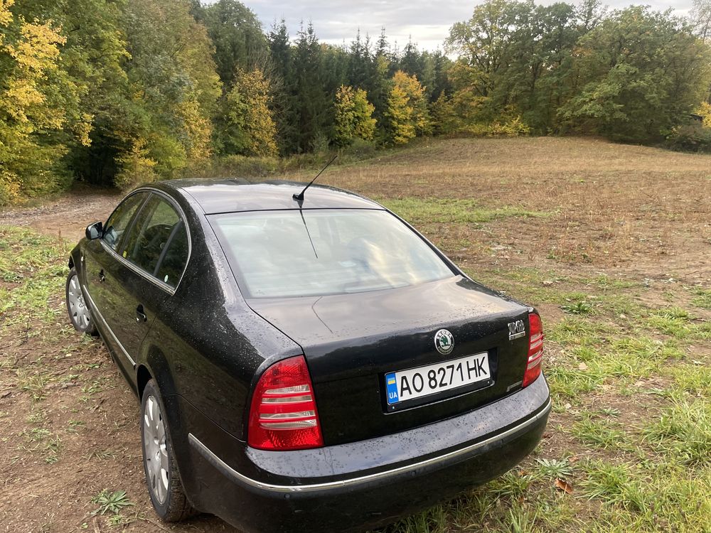 Skoda superb1 2004