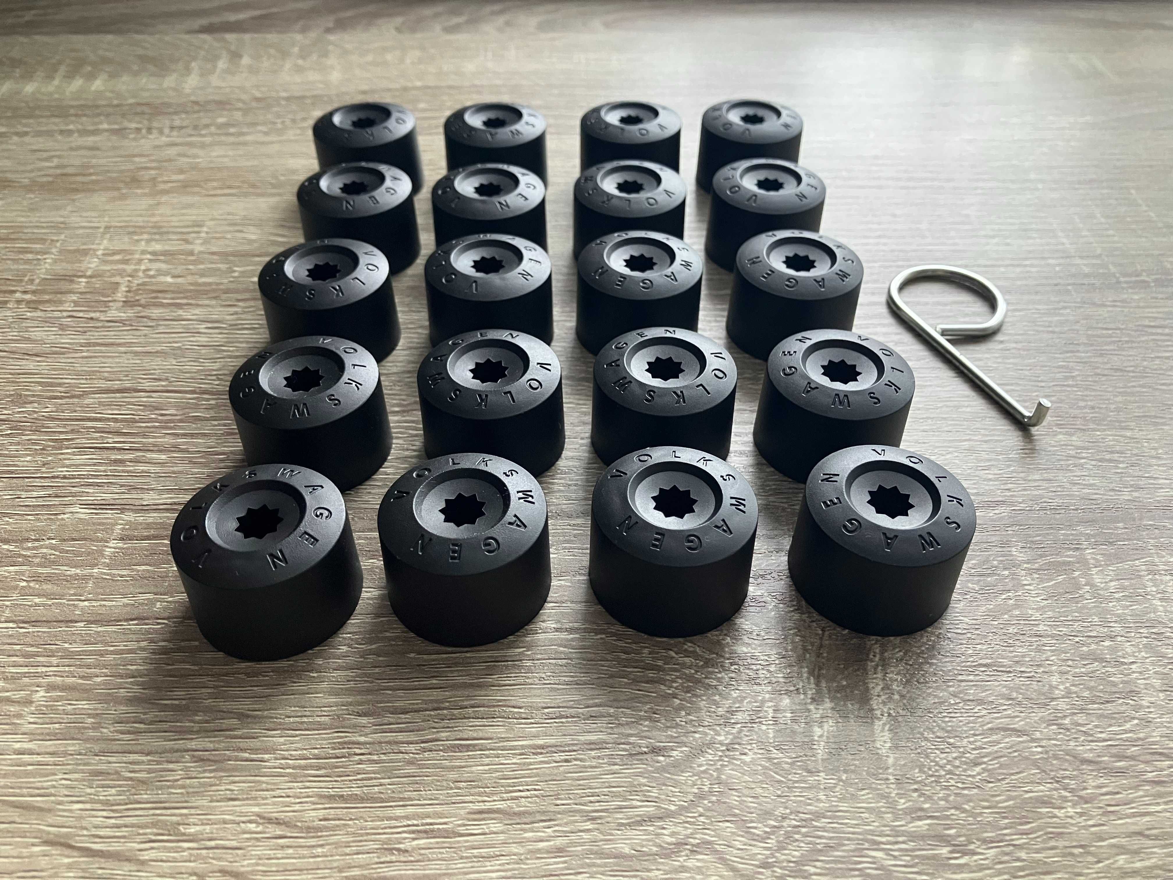 Nowe srebrne dekielki do felg 4x 65mm Volkswagen VW kapselki i inne