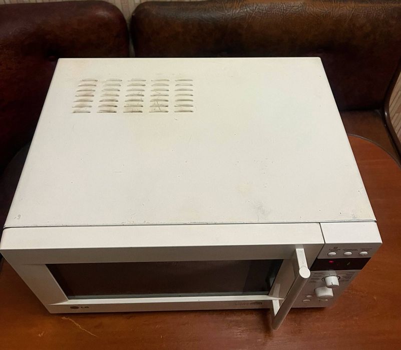 Микроволновка робоча, продам