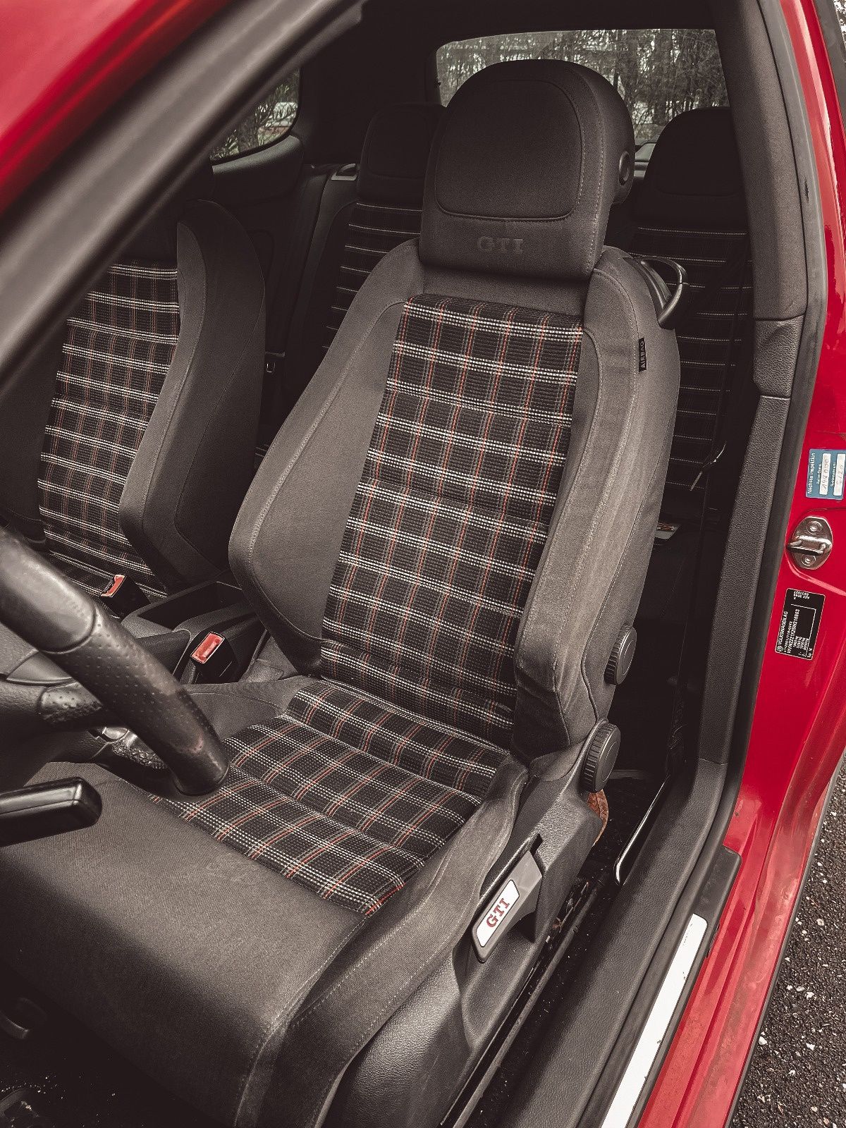 Volkswagen Golf V R32