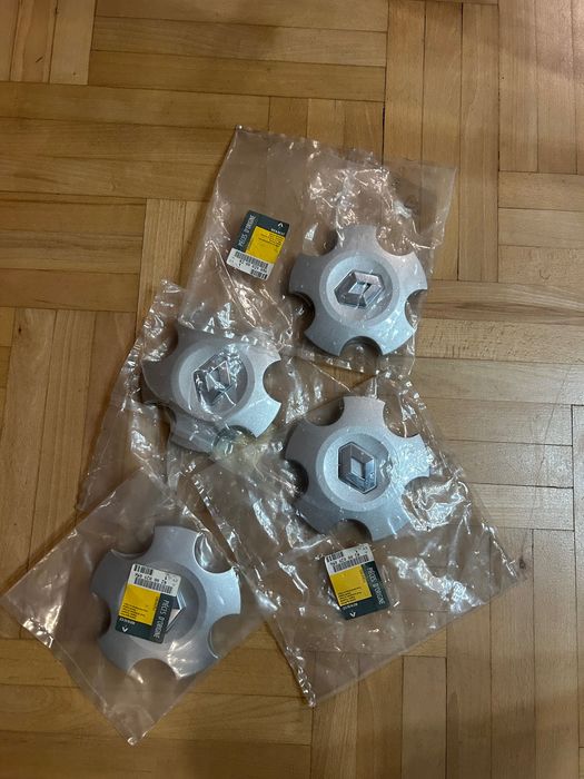 Mini kołpaki renault