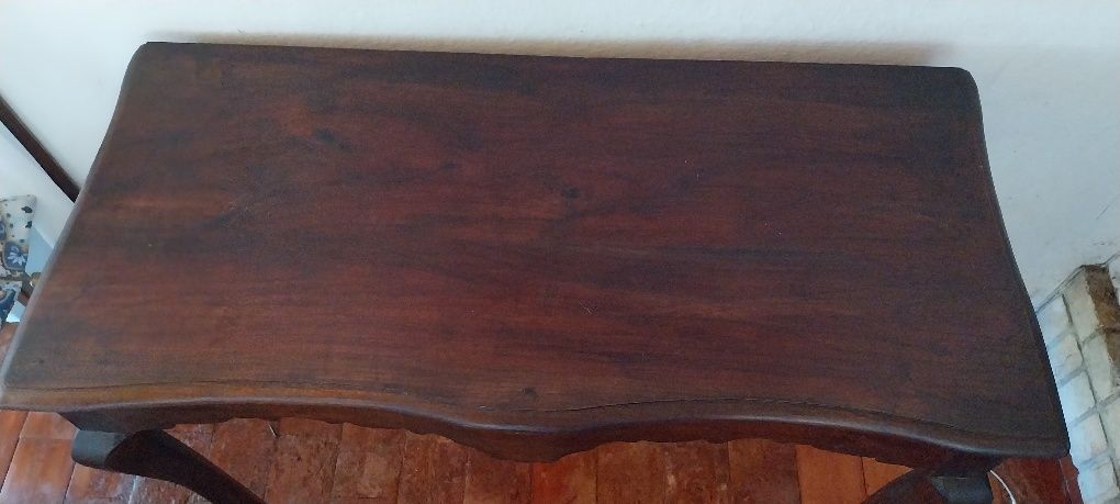 Mesa de encostar