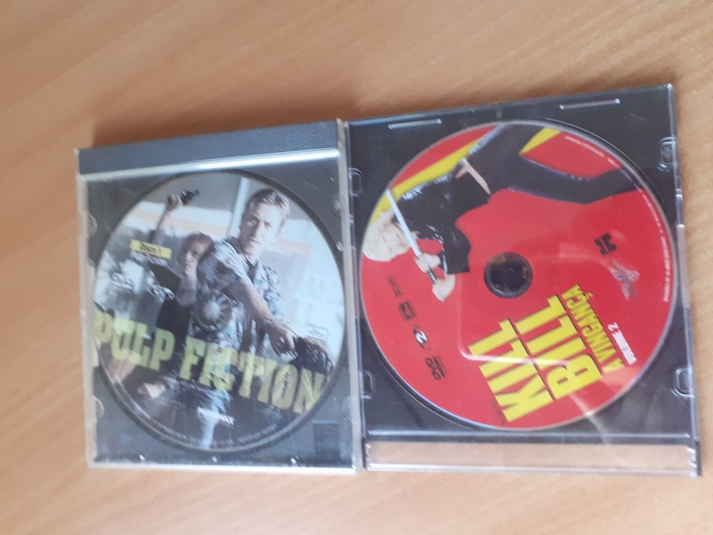Desocupar 24 DVDs
