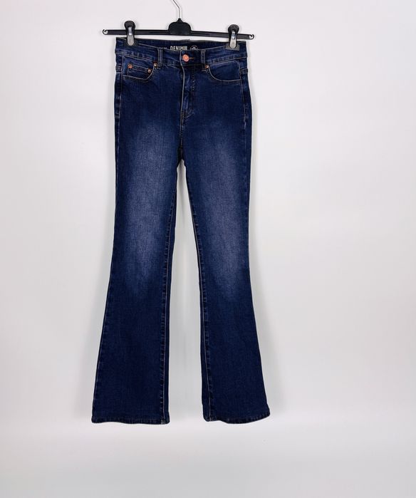 Jeansy bootcut z wysokim stanem S 36