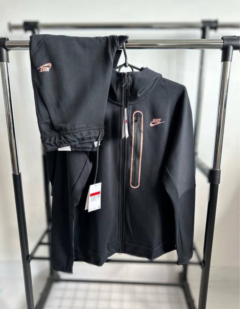 Костюм Nike Tech Fleece