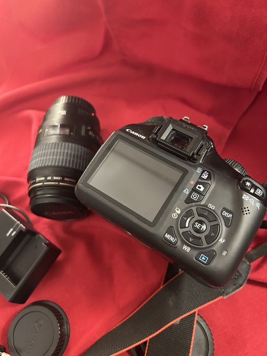 Máquina fotográfica Canon EOS 1100D Kit completo 2 lentes e acessórios
