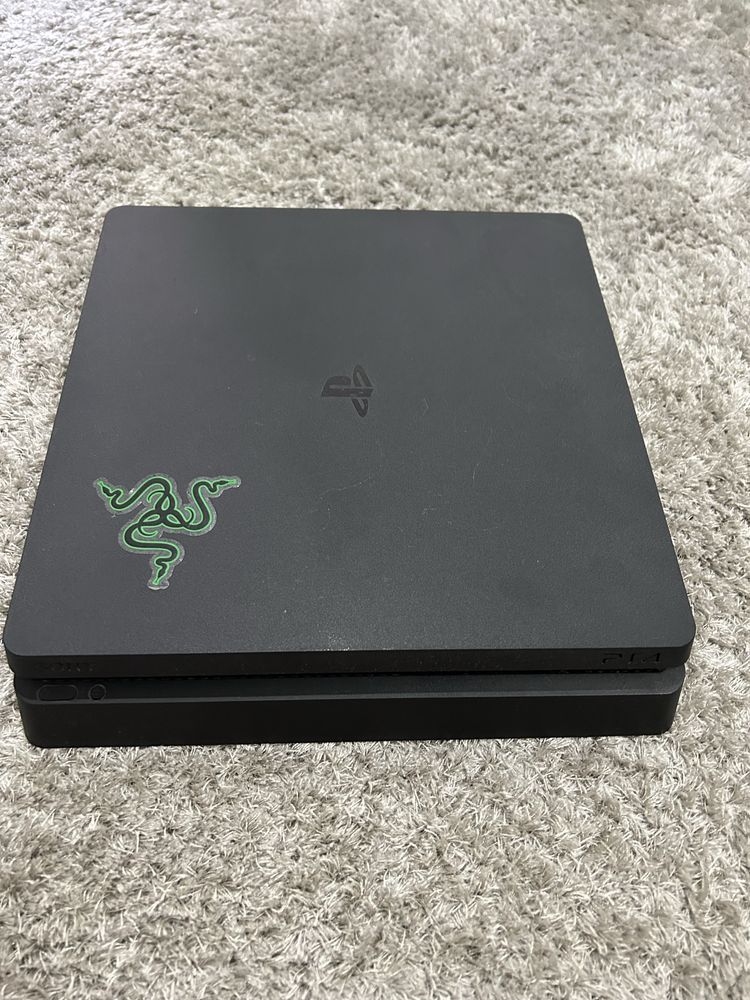 Playstation 4 1Tb com comando
