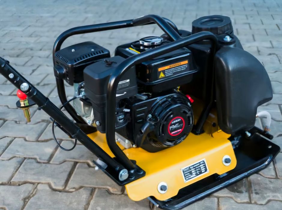 Zagęszczarka LONCIN ohv ze zbiornikiem