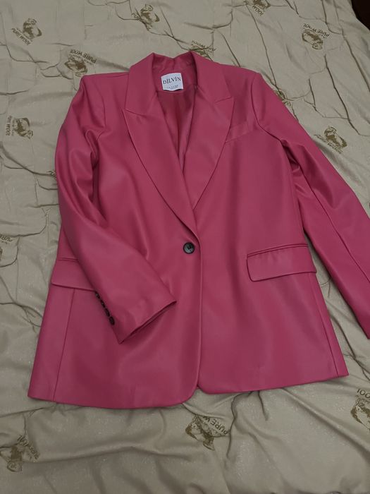 Піджак жіночий з екошкіри