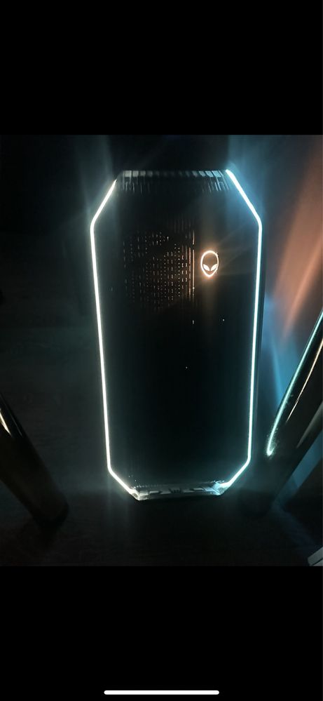 Ігровий комп'ютер Alienware, модель Area 51 (56FMR2)