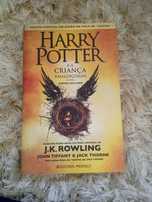 Livro "Harry Potter e a criança amaldiçoada parte 1 e 2"