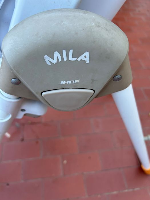 Cadeira de refeição da Jané