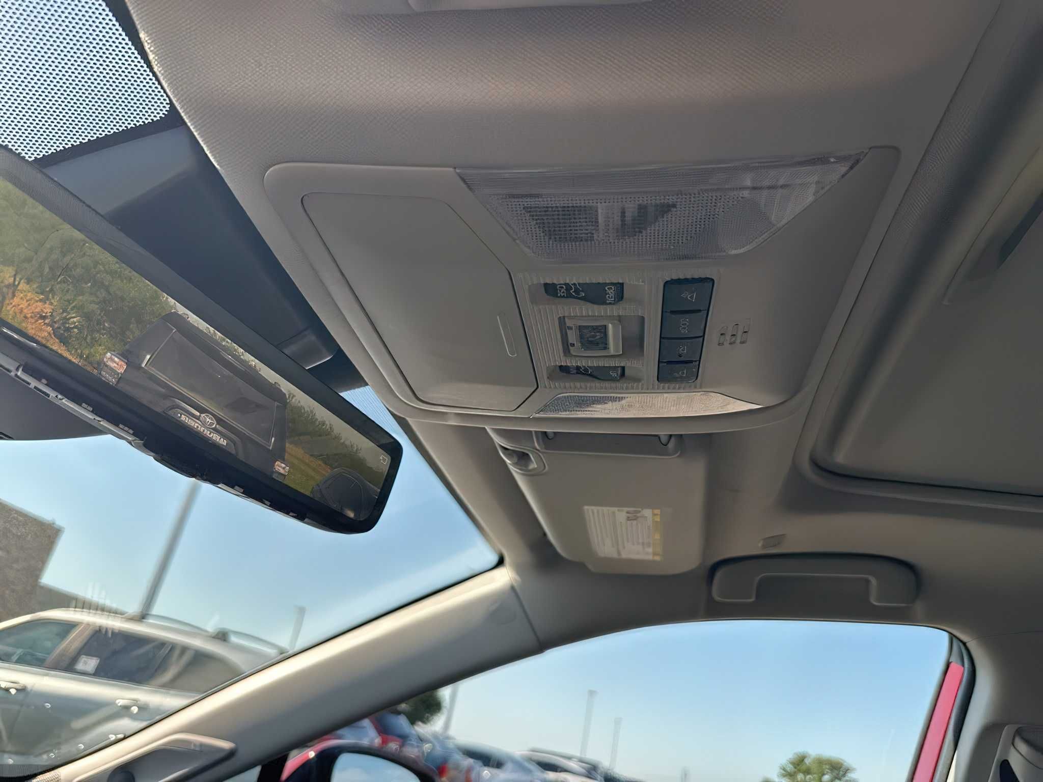 Toyota Rav4 XLE 2024