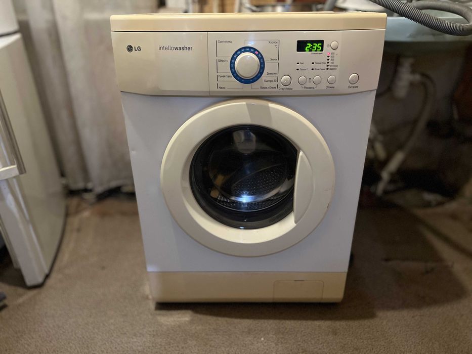 3.5 кг LG WD-80302 SUP Стиральная машина пральна