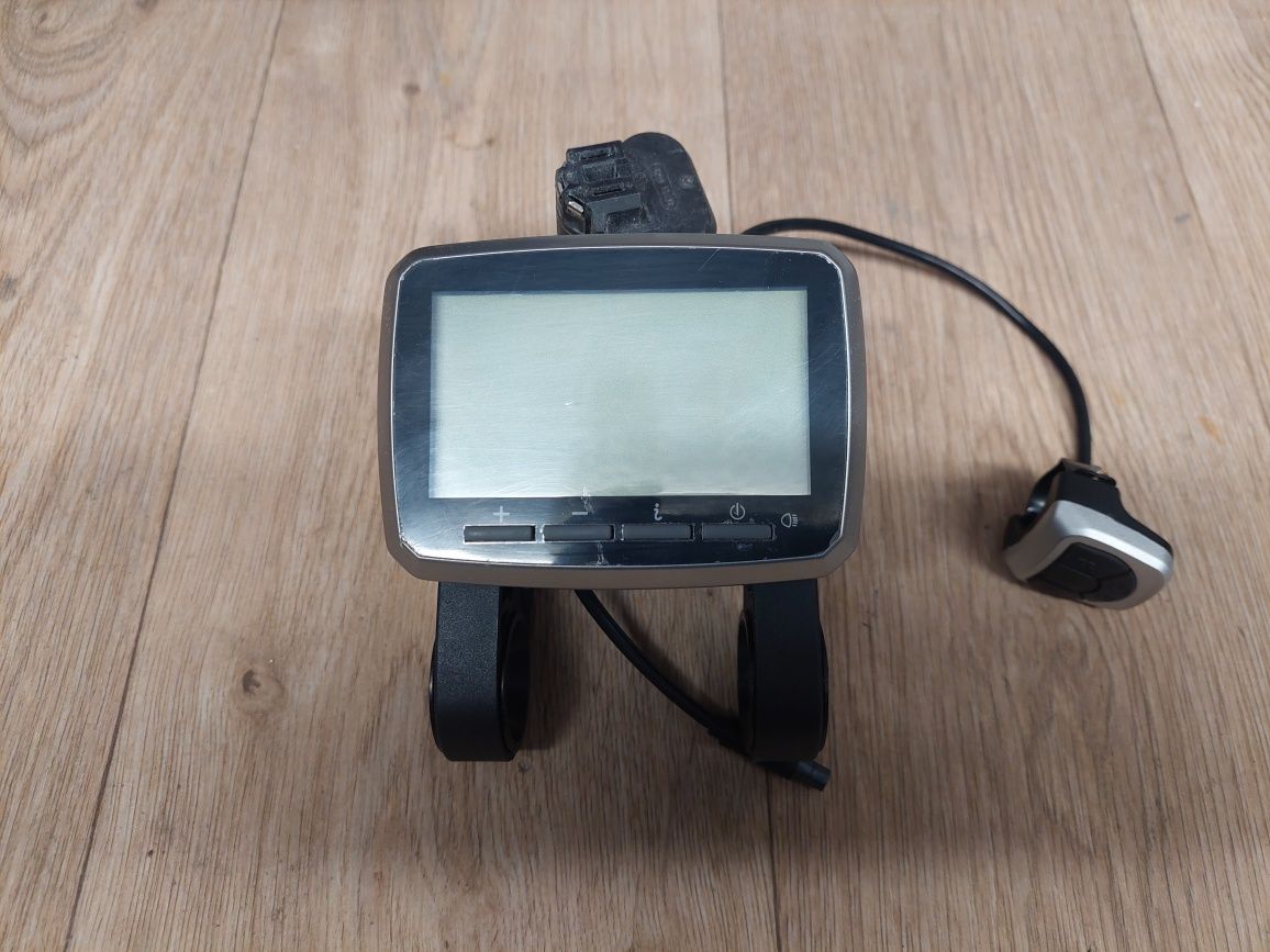Wyświetlacz VLCD5