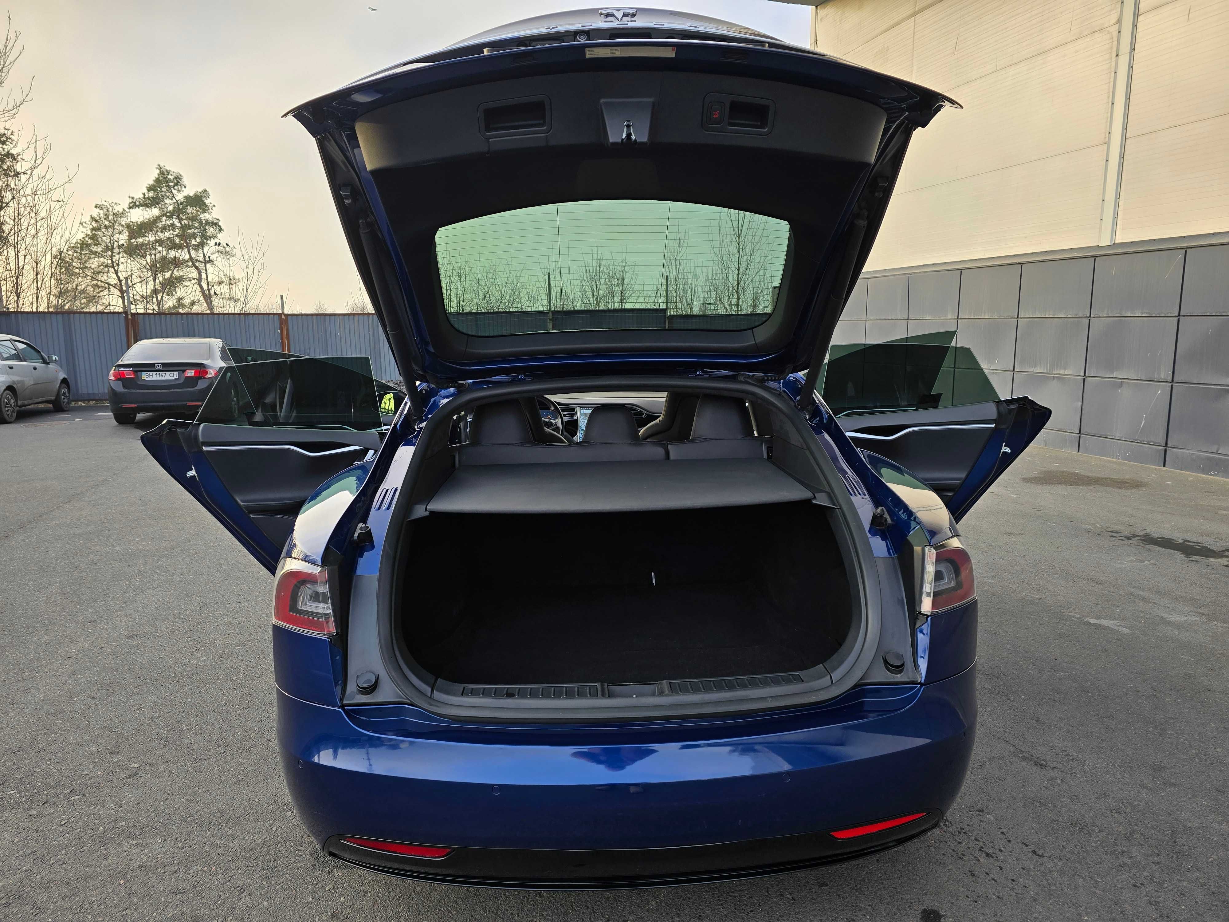 Tesla S 2016 (рест.)  Состояние новой