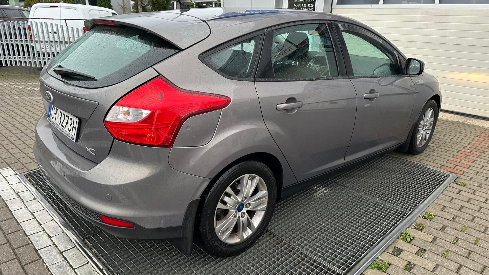 Ford Focus 2012 1.6 benzyna automat