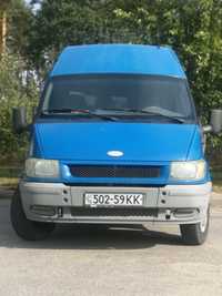 Ford Transit Мікроавтобус