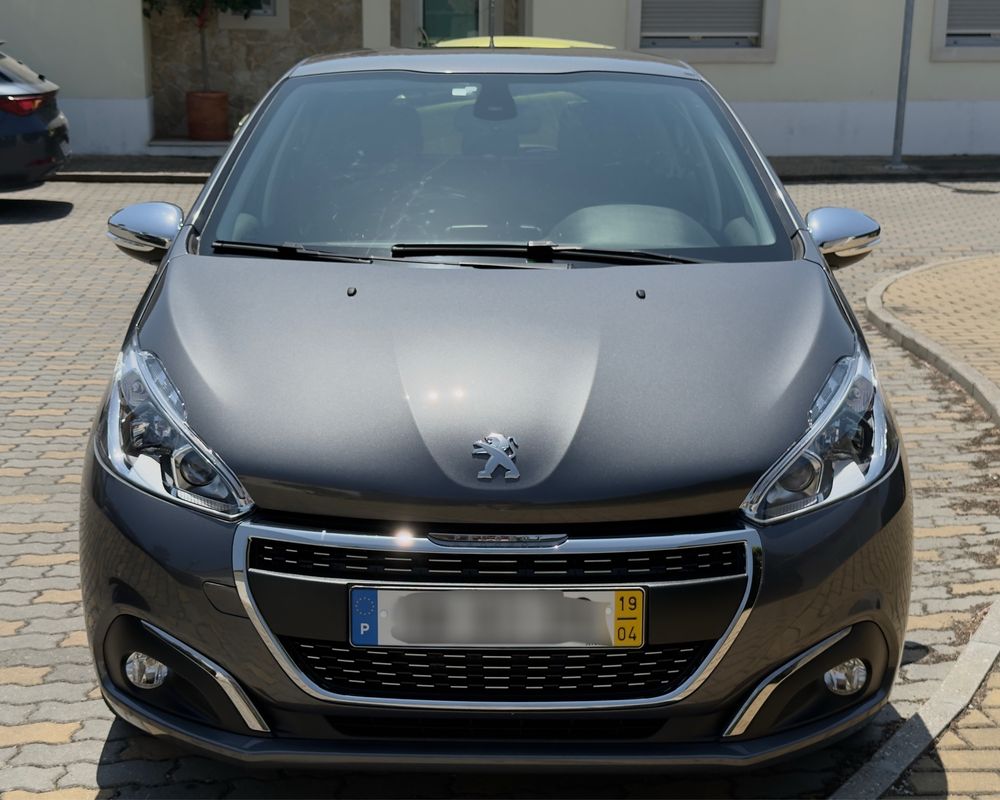 Peugeot 208 1.2 Puretech Signature, Utilitário, Citadino, Económico