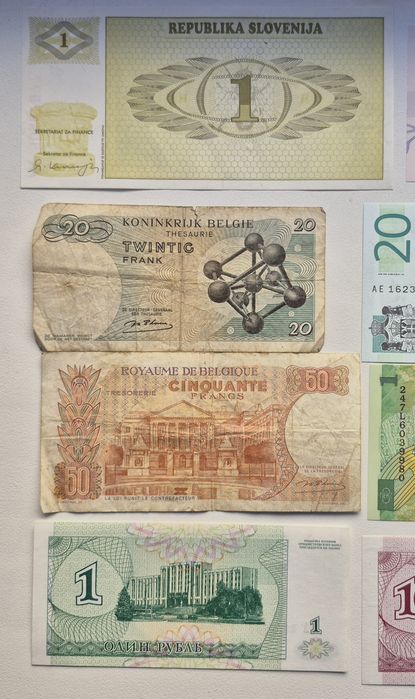 Набір банкнот Європи 1960 - 2000 років 12 бон без повторів UNC