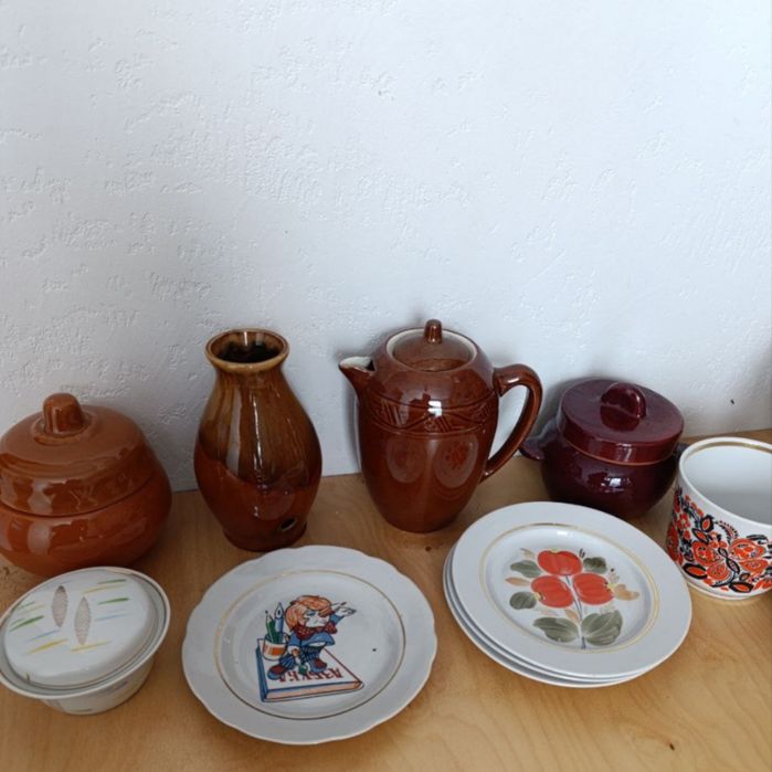 Набір срібних прикрас та біжутерії – кулони, кільця, сережки

Продаю н