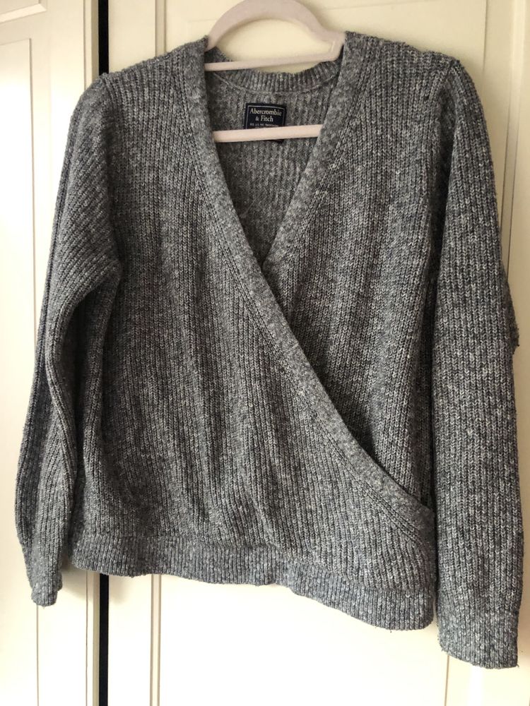 Sweter damski Abercrombie & Fitch L 50% bawełna , szary