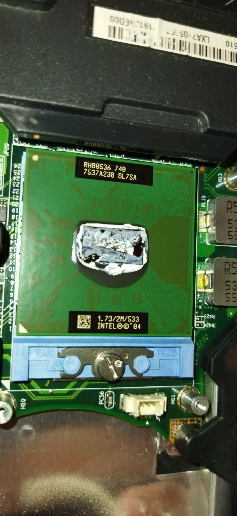 CPU для ноутбука Intel Mobile 740+ AMD Mobile Sempron 3400+ S1