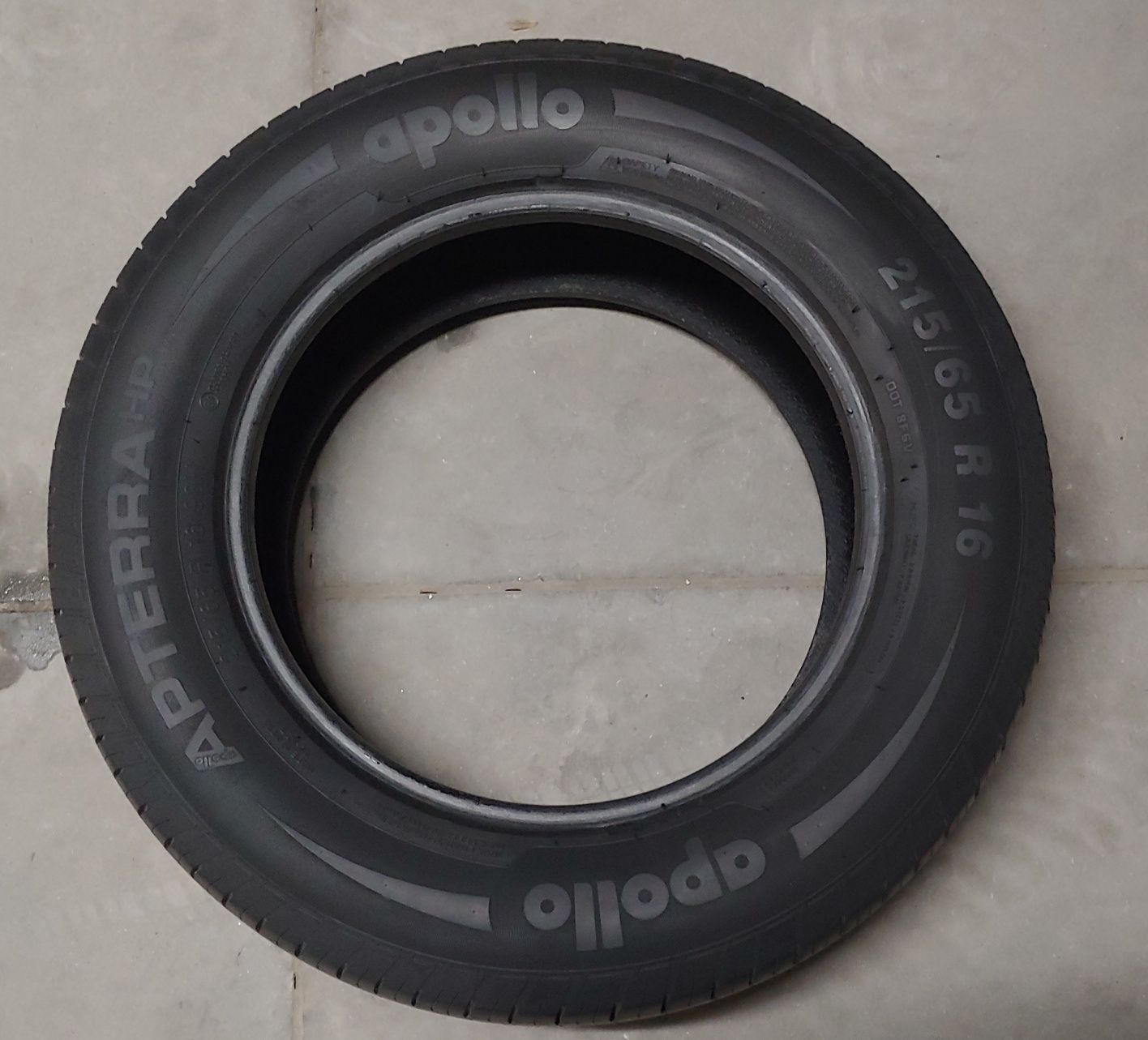 Opony 4szt. apollo letnie 215/65 r16