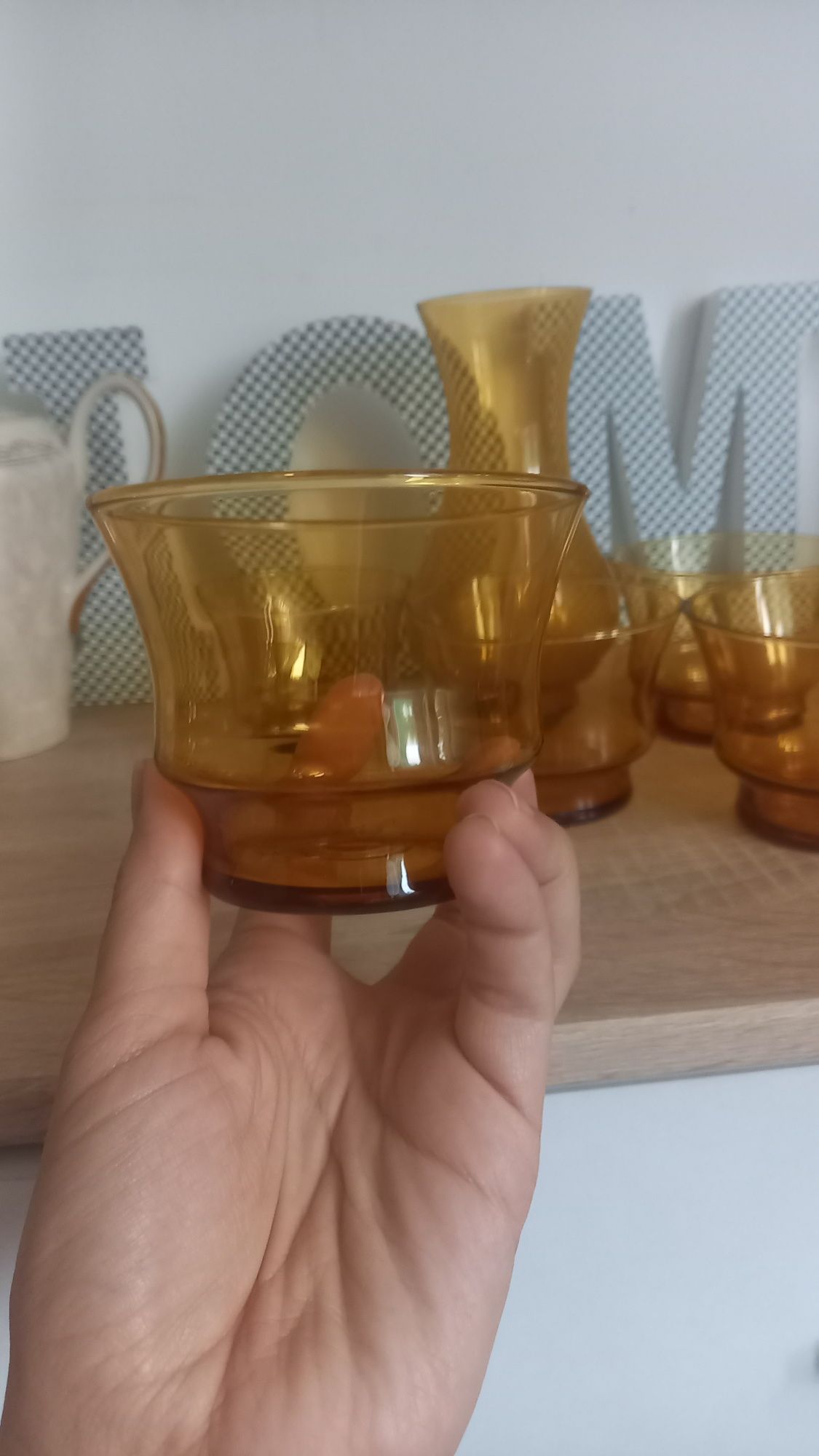 Szklaneczki miodowe szklane prl 6 sztuk